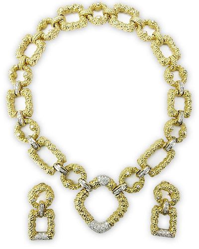 Retro 1950s Approx. 10.0 Carat Round Brilliant Cut Diamond and Heavy 18 Karat Yellow Gold Necklace and Ear