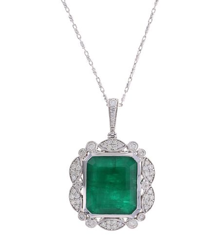 Stupendous Emerald & VS2 Diamond 18k Necklace