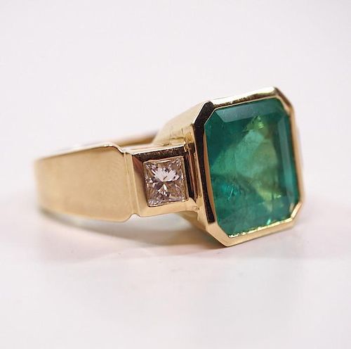 6.14ct Emerald and Diamond ring