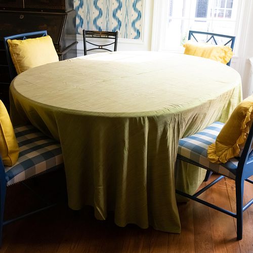 Circular Green Tablecloth