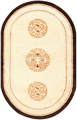 Round / Oval Chinese Art Deco Rug 5 ft 7 in x 3 ft 6 in (1.7 m x 1.07 m)