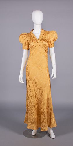 PATTERNED SILK EVENING DRESS, c. 1936