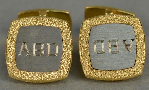 Pair of 18K cufflinks marked Germany CB, monogramed ABD. 
25 grams