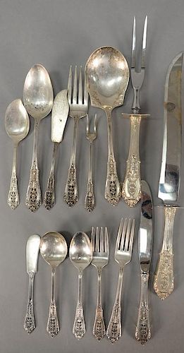 Sterling silver flatware set by Wallace, 101 total pieces to include 16 luncheon forks, 8 butter knives, 22 teaspoons, 15 sou