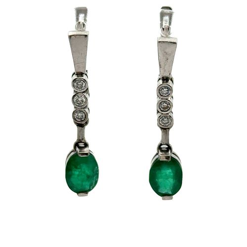 Platinum Earrings with Emeralds and Diamonds