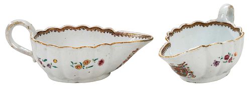 Pair of Chinese Export Porcelain Armorial Sauce Boats, Watson and Darell