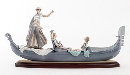 Lladro Porcelain Figural Group "In the Gondola"