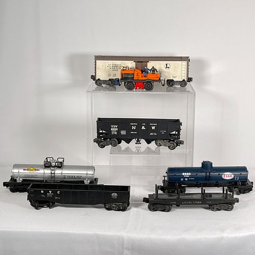 Six Pieces Of Lionel O Gauge Rolling Stock