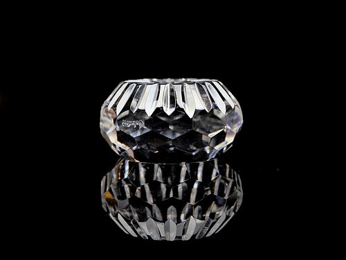 Waterford oval crystal paperweight