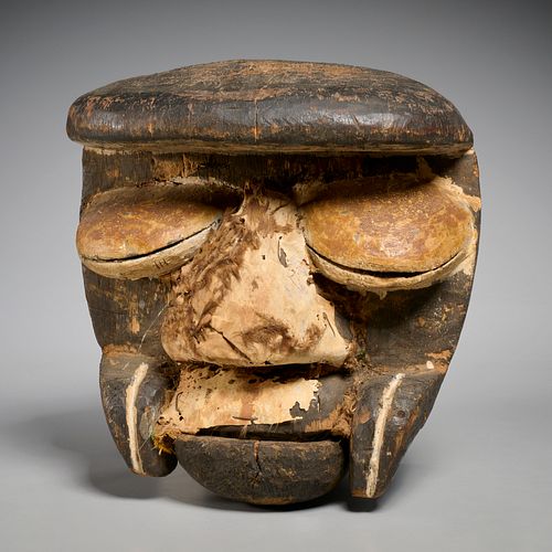 Guere-Wobe Peoples mask
