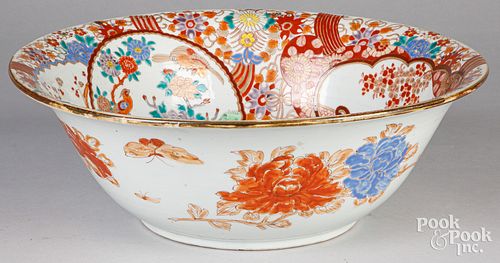 Large Japanese Imari porcelain bowl