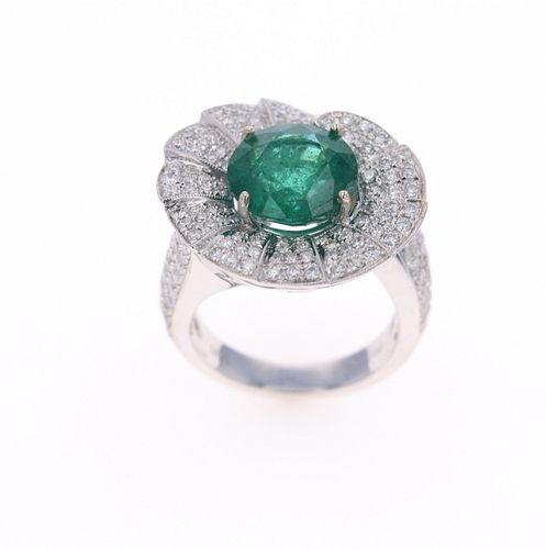 Flared Emerald VS2 Diamond & Platinum Ring