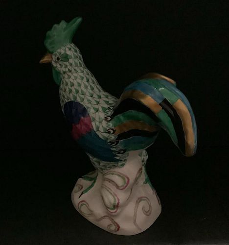 SIGNED HEREND FISHENT ROOSTER GREEN FIGURINE
