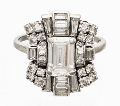 Diamond & Platinum Ring , Emerald Cut And Baguettes, Ca. 1940, Size: 6.75