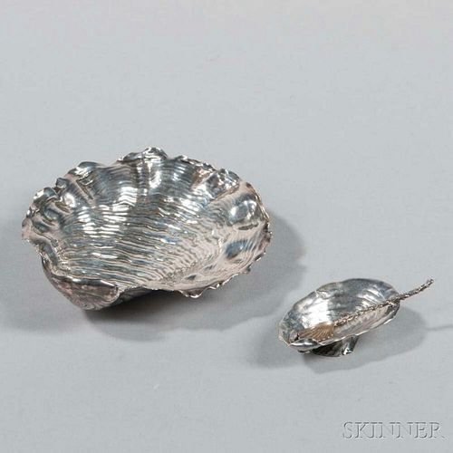 Five Gorham Sterling Silver Shell-form Items
