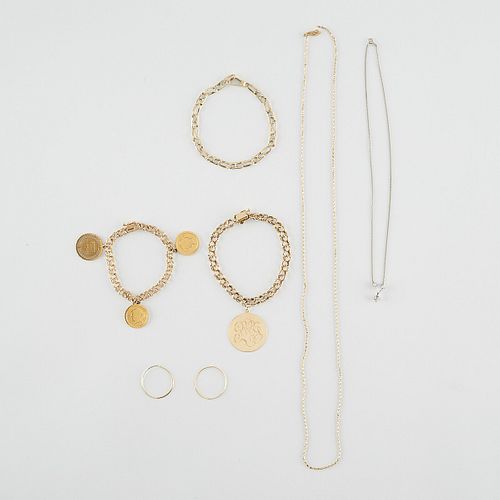 Group of 7 Pieces of 14k Gold Jewelry