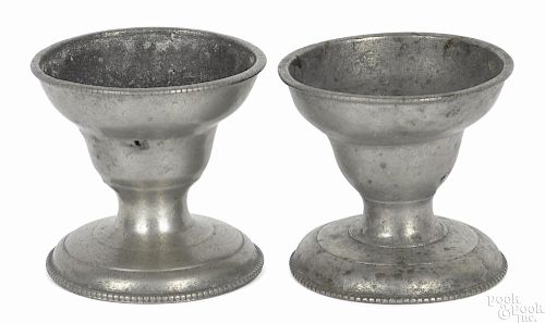Two Philadelphia pewter salts, late 18th c., with beaded edges