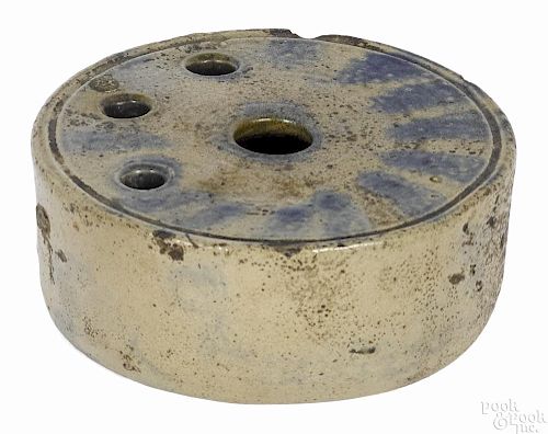 American stoneware inkwell, 19th c., with cobalt highlights, 1 1/2'' h., 4'' w.