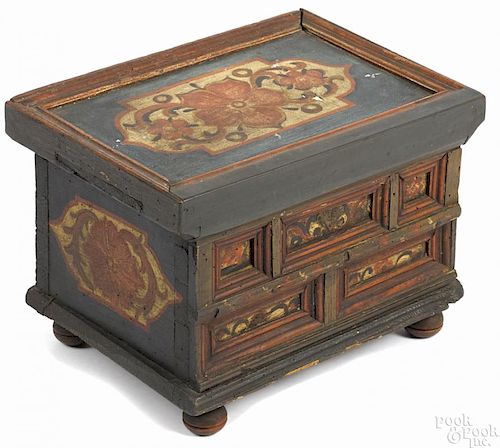Scandinavian painted pine miniature blanket chest, early 19th c., 9 3/4'' h., 14'' w.