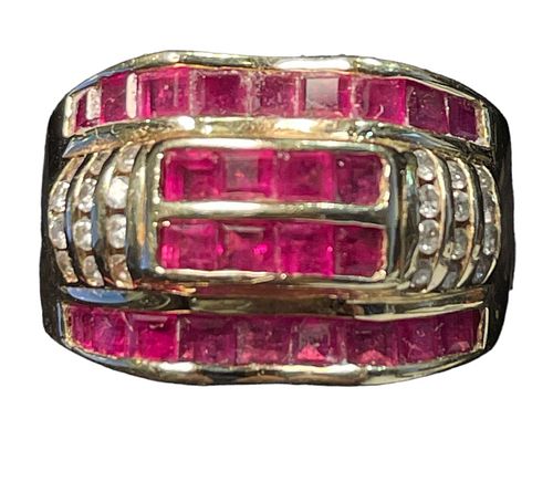 14K Gold Diamond & Ruby Baguette Ring 