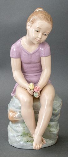 NAO Lladro Porcelain "Daisa" Figure, 1978