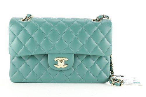 CHANEL 21A GREEN LAMBSKIN SMALL DOUBLE CLASSIC FLAP GHW