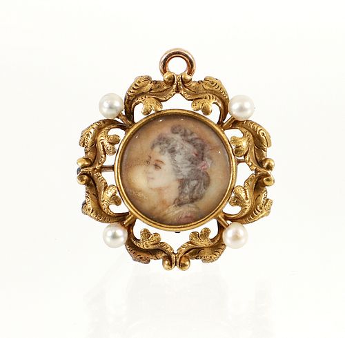 Antique Gold Plate Pearl Portrait Pin
