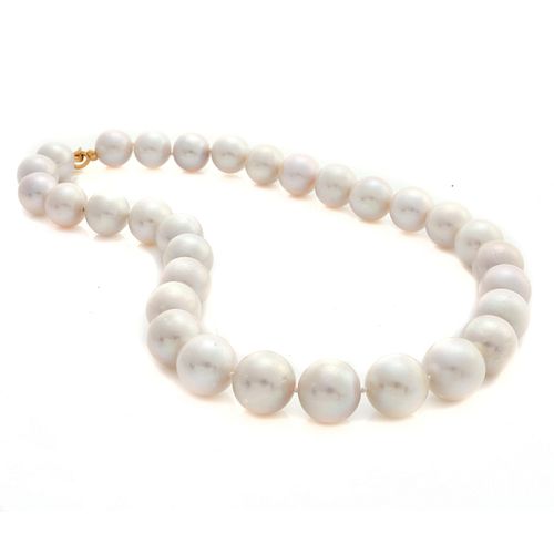 South Sea Cultured Pearl, 18k Yellow Gold Necklace for sale at auction ...