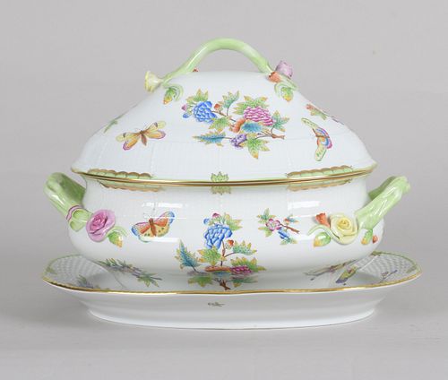 Herend Porcelain Tureen & Platter Queen Victoria