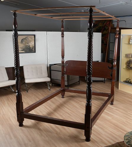 An American Classical Mahogany Tester Bed