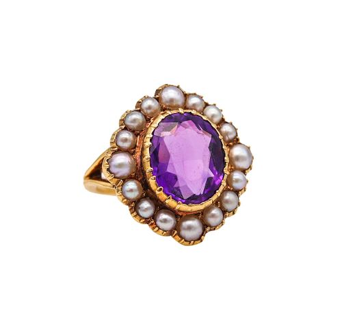 Victorian Ring In 18K Gold With 3.82 Cts Amethyst & Pearls