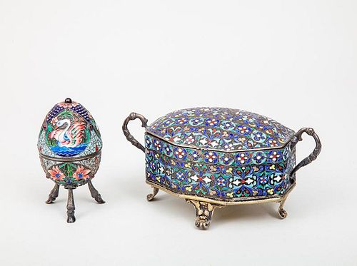 Modern Russian Champlevé Enamel and Parcel-Gilt Tripod Egg-Form Box and Cover