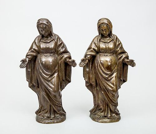 20th Century School: Pair of Identical Figures of the Virgin Mary