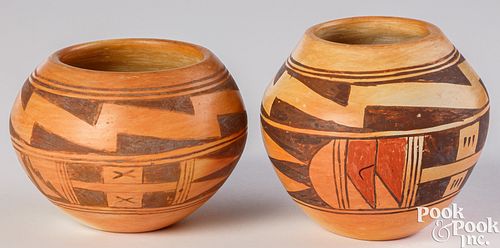Two Irene Shupla, Hopi Indian pottery pots