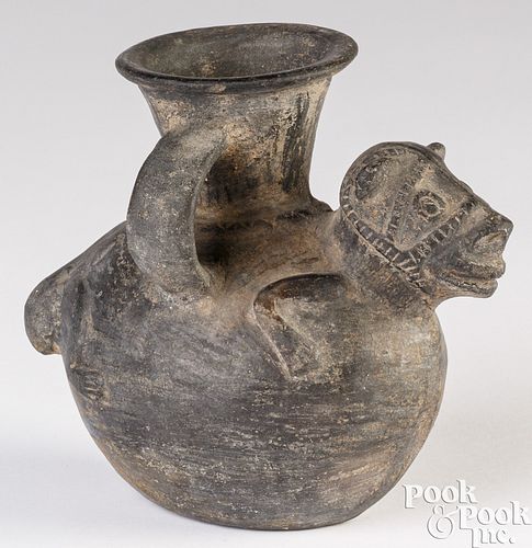 Chimu pottery animal effigy vessel