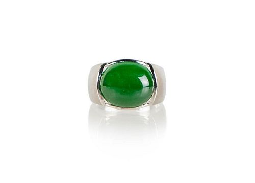 Natural jadeite 18K ring with GIA report