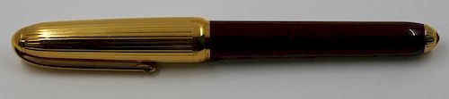 GOLD. Pasha de Cartier Fountain Pen.