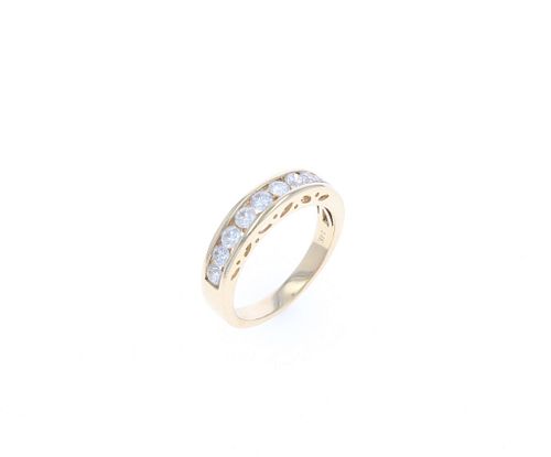 Elegant Diamond & 14k Yellow Gold Ring