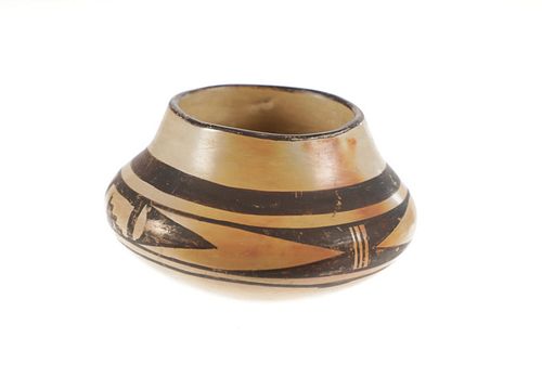 Ca. 1930's Hopi-Tewa Polychrome Pottery Olla Bowl