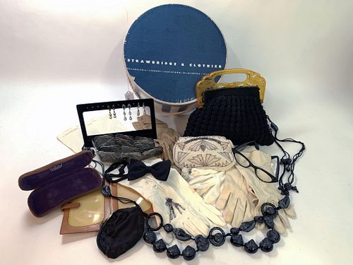 LOT OF VINTAGE ACCESSORIES IN HATBOX