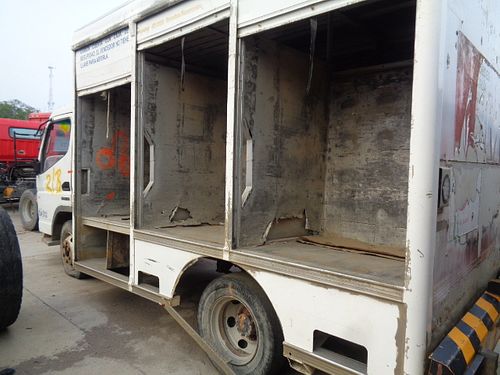 Camion Ligero Sterling 360 2008