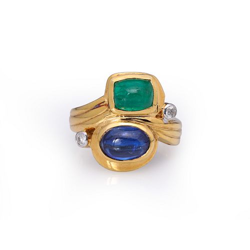 Vintage 18k Yellow Gold Sugarloaf Emerald & Sapphire Ring