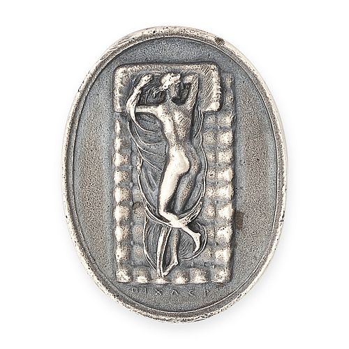 NO RESERVE - A SILVER CAMEO depicting a goddess lying upon a mattress, no assay marks, 2.5cm, 8.2g.