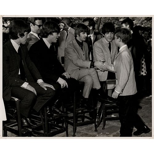 Beatles Original Photograph - &#39;Meet the Beatles&#39; (1964)