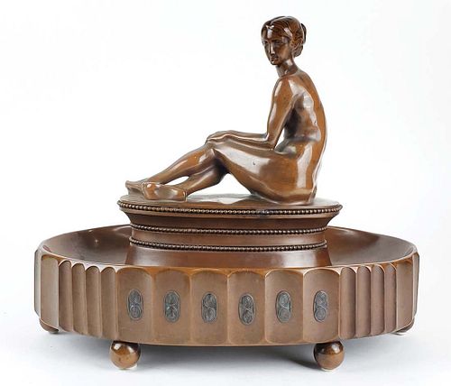 A Fine Art Deco Bronze Staue of Nude Woman Signed H. Kirsch, Circa 1900's