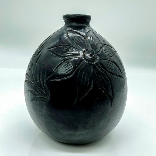Dona Rosa Barro Negro Blackware Pottery Vase, Signed