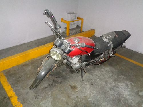 Motocicleta Yamaha YBR 125 2013