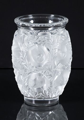 Lalique Frosted Crystal Bagatelle Bird Vase 