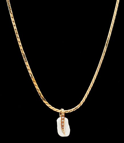14K Necklace with Pearl & Diamond Pendant