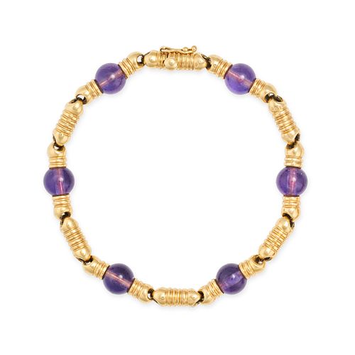 BOUCHERON, A VINTAGE AMETHYST BRACELET in 18ct yellow gold, comprising a row of stylised gold lin...